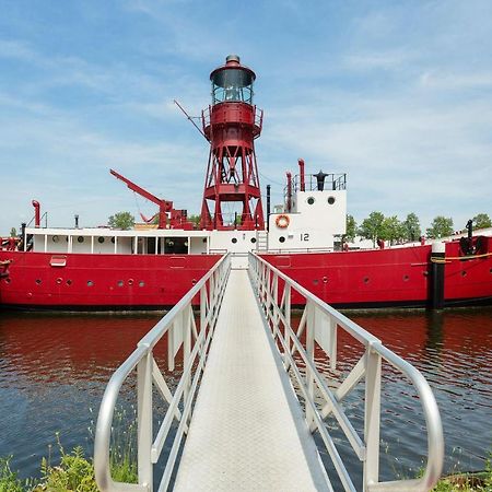 Lightship Amsterdam Hotel Exterior photo